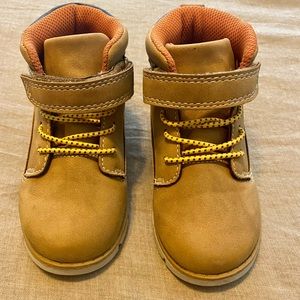 OshKosh B'gosh Jako Boot - Toddler Size 7